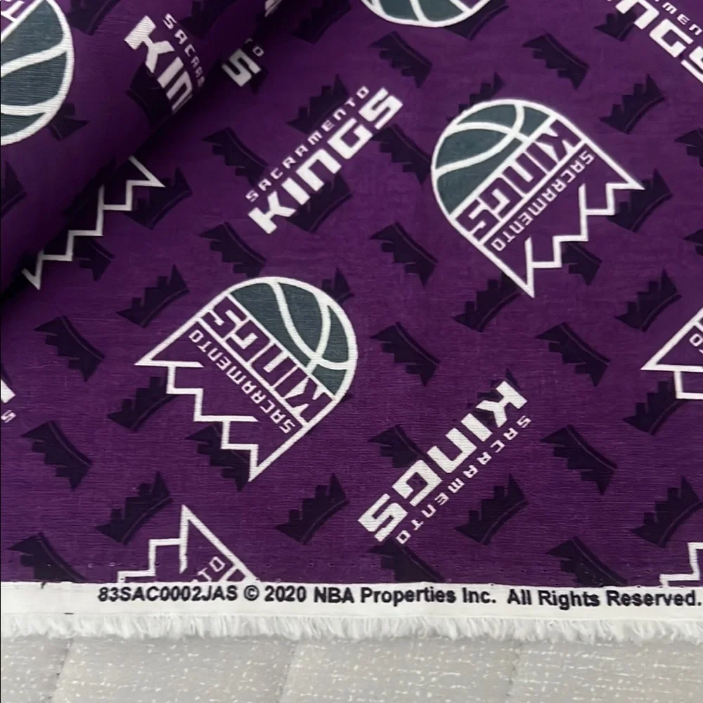 New 2- yards (sports teams) Sacramento Kings Purple Fabric - Picture 6 of 10